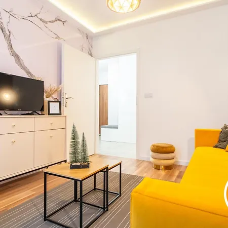 Apartamentysnu, Wola Komfort IV Z Parkingiem Warsaw Exterior photo